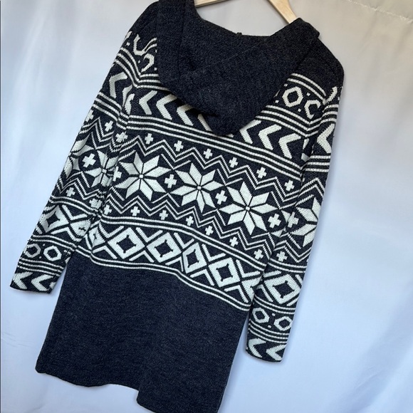 Monteau Navy and white Hooded Cardigan - Picture 6 of 7